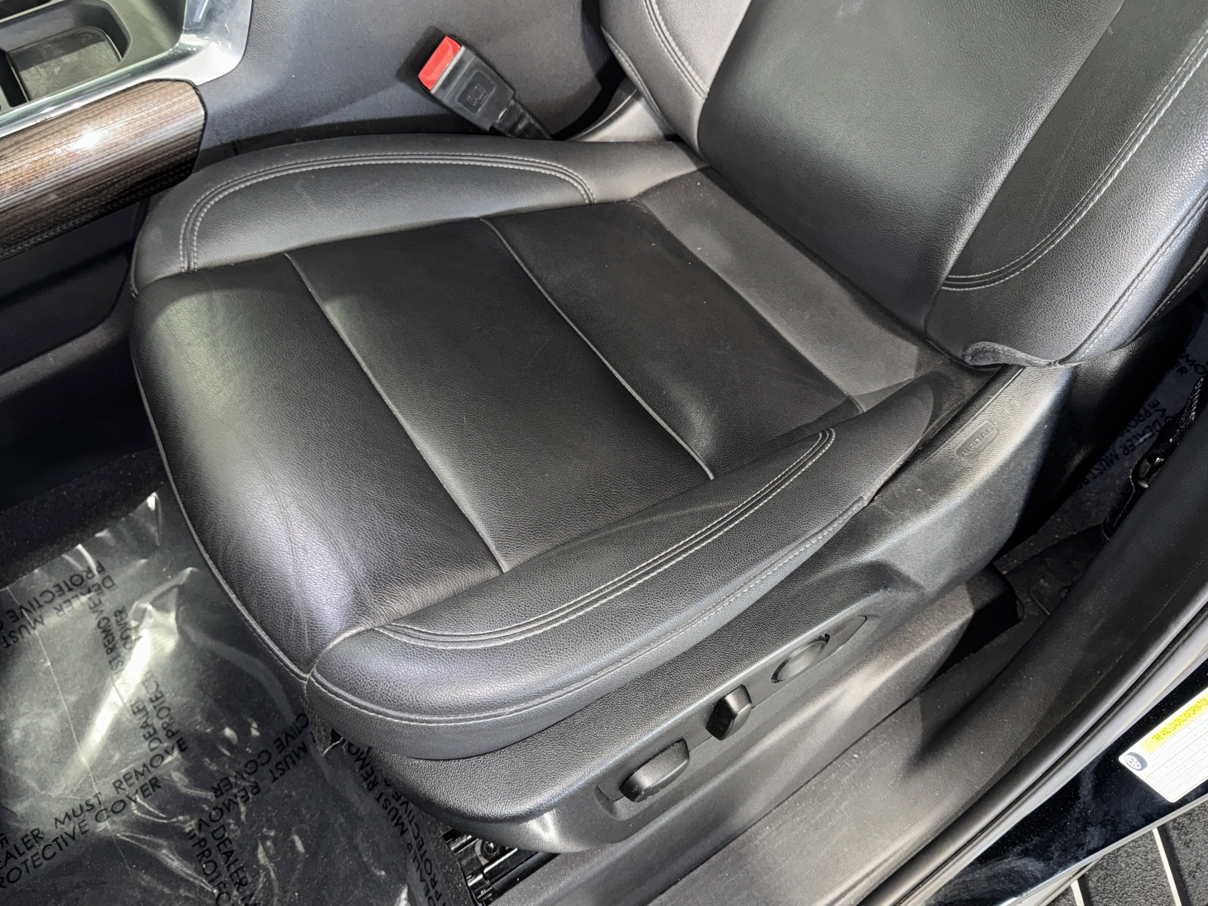 Used 2022 Chevrolet Silverado 1500 LT Trail Boss w/ LT Trail Boss Premium Package image 33