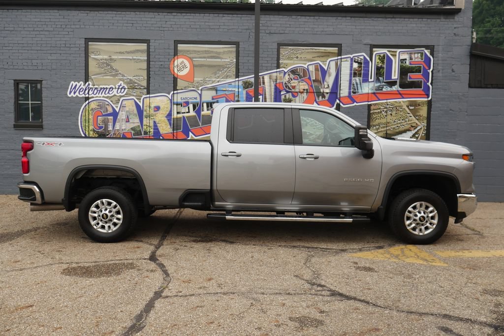 Used 2025 Chevrolet Silverado 2500 LT w/ Safety Package AWD/4WD image 39