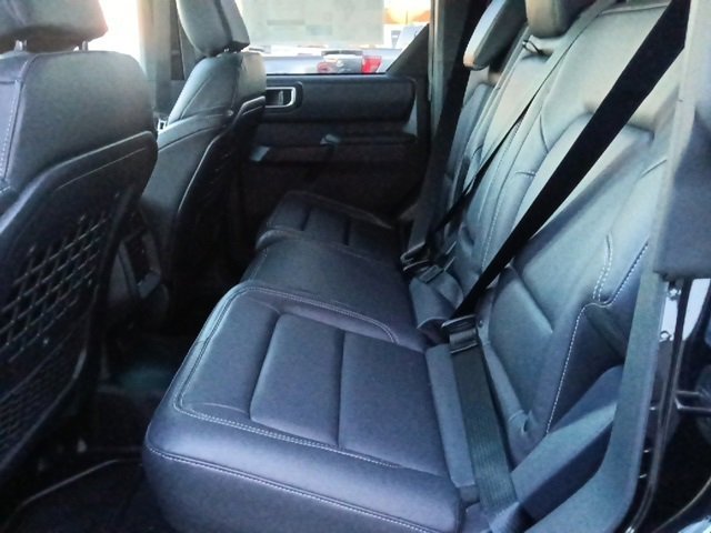 New 2025 Ford Bronco Badlands w/ Sasquatch Package image 28
