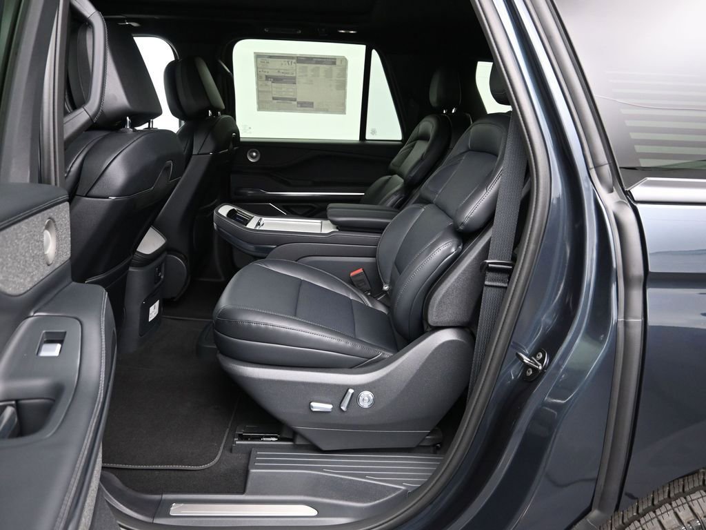 New 2026 Lincoln Navigator L Reserve w/ Jet Appearance Package image 23