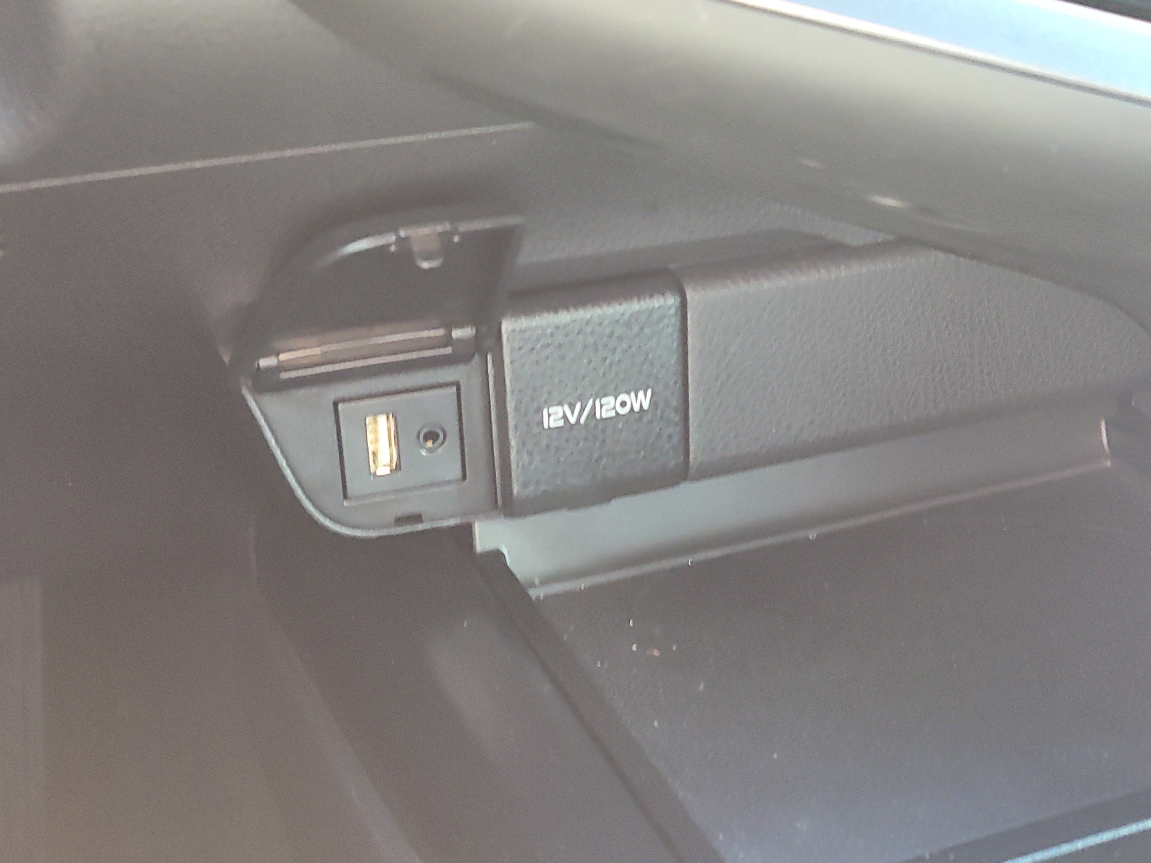 Used 2019 Toyota Camry SE FWD image 24