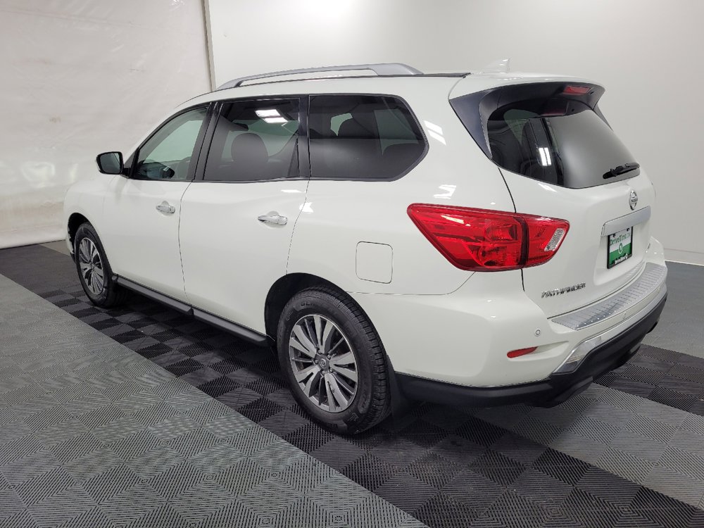 Used 2020 Nissan Pathfinder S AWD/4WD image 3