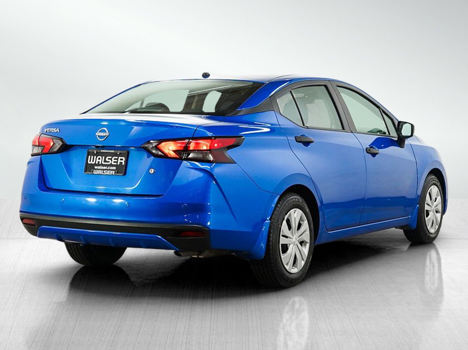 Used 2024 Nissan Versa S w/ Trunk Package FWD image 5