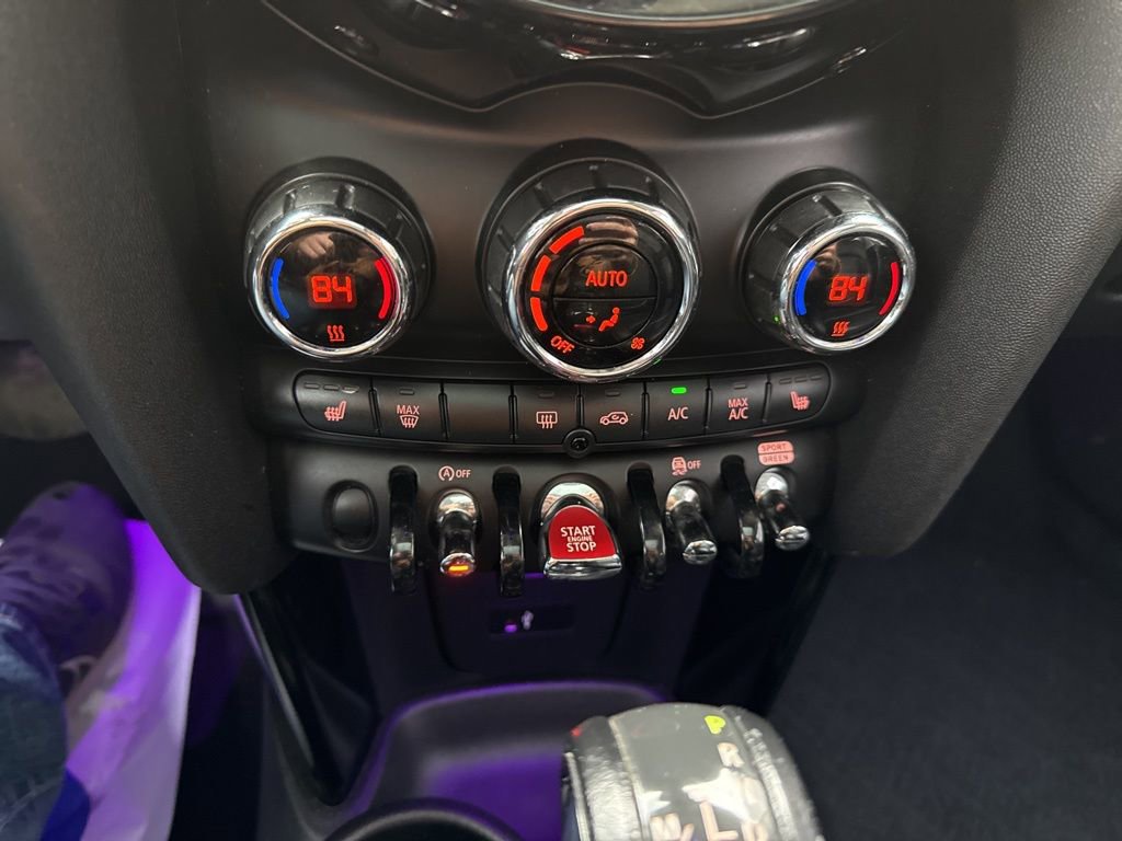 Used 2019 MINI Cooper S image 17