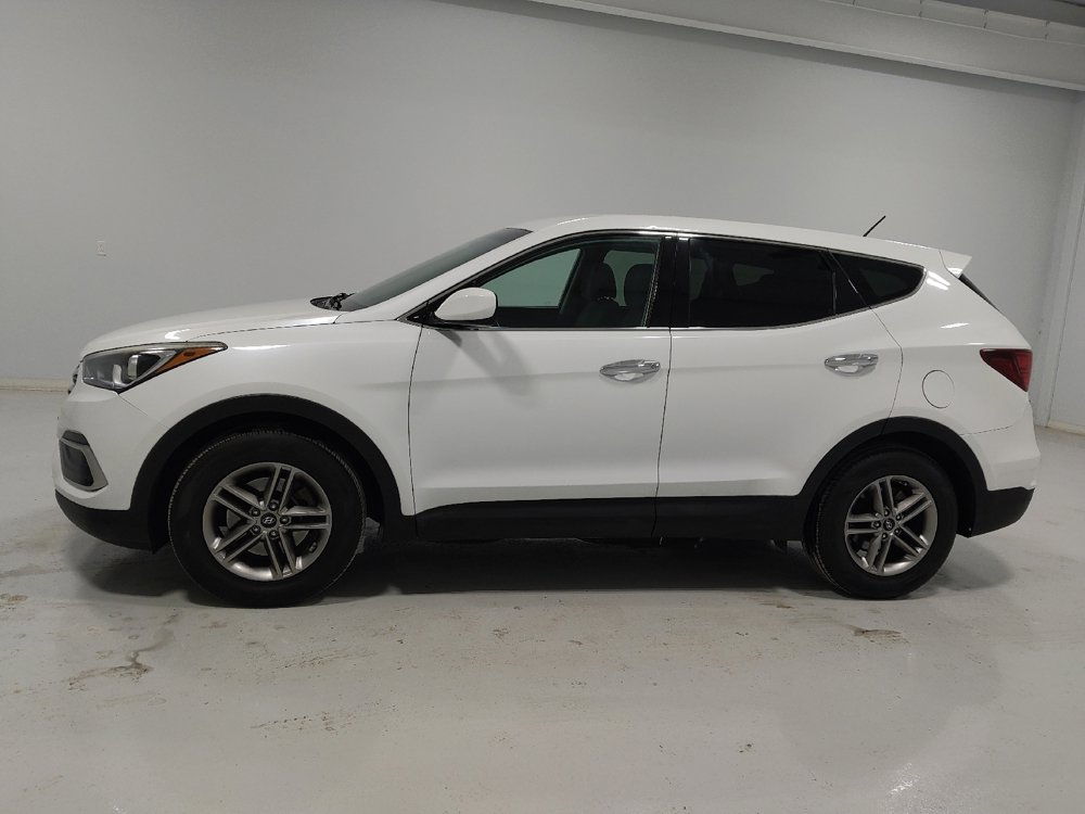 Used 2018 Hyundai Santa Fe Sport image 2