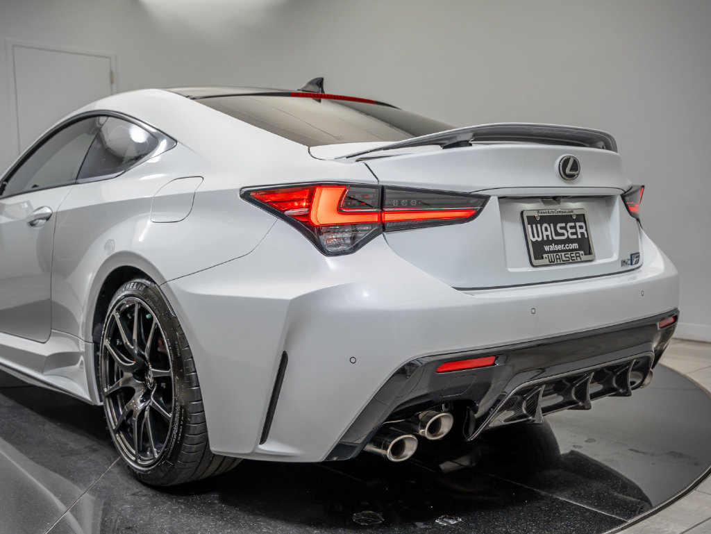 Used 2025 Lexus RC F Final Edition RWD image 21