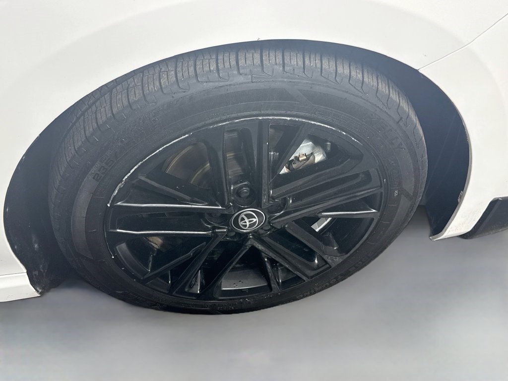 Used 2025 Toyota Camry SE FWD image 31