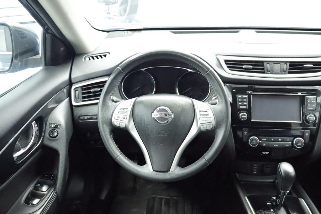 Used 2015 Nissan Rogue SL w/ SL Premium Package AWD/4WD image 27