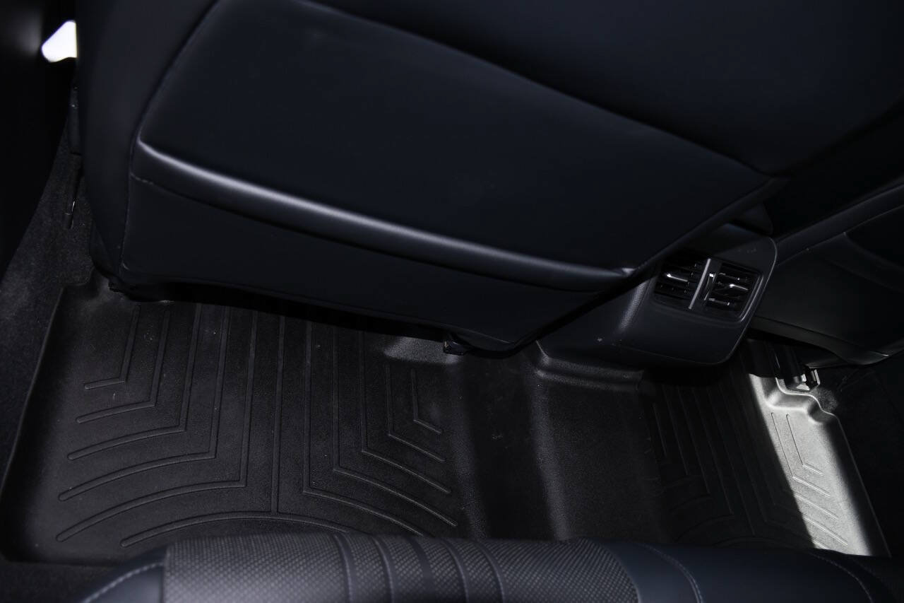 Used 2018 Honda Accord EX-L image 17