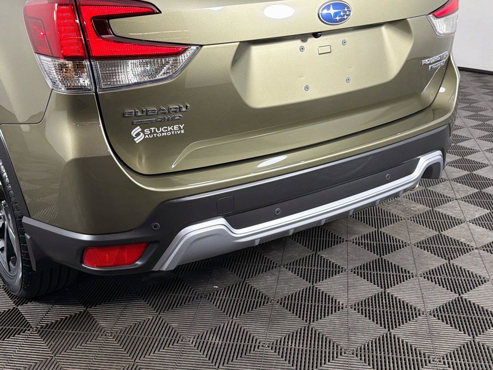 Used 2024 Subaru Forester Touring AWD/4WD image 39