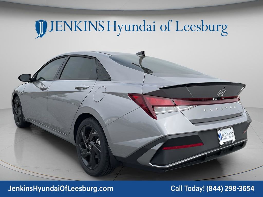 New 2026 Hyundai Elantra Sport FWD image 6