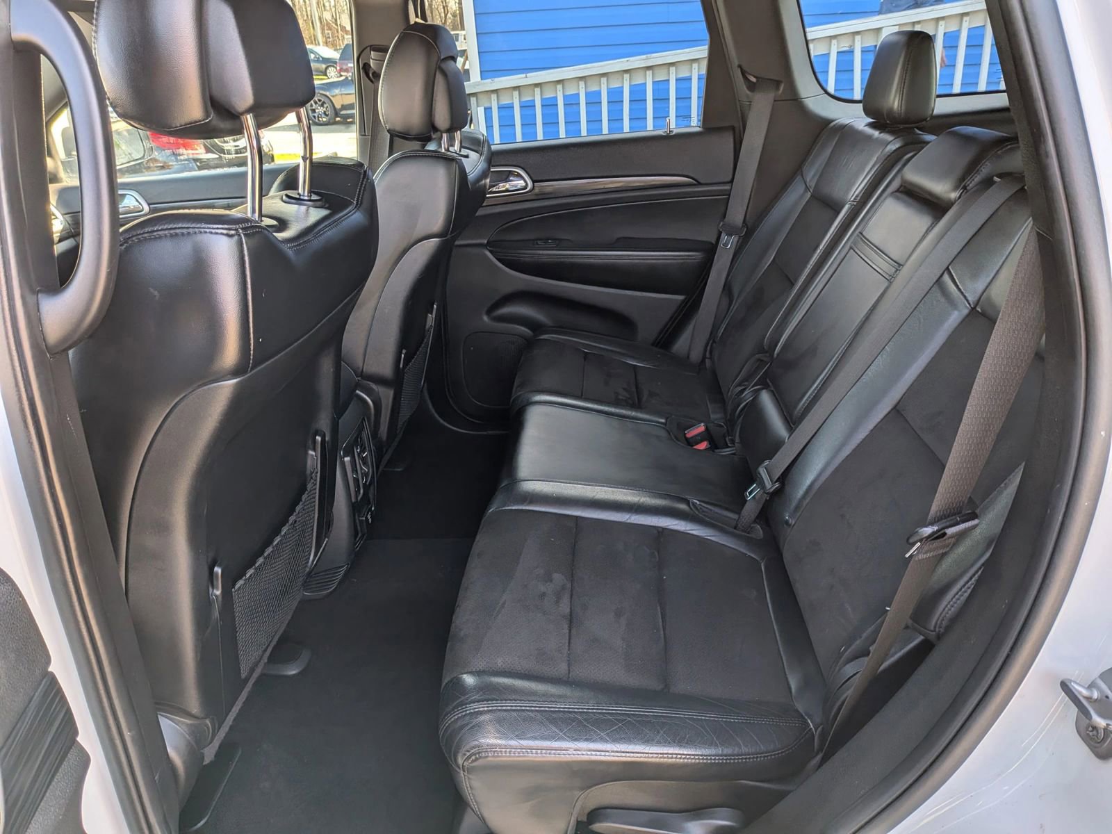 Used 2019 Jeep Grand Cherokee Altitude image 26
