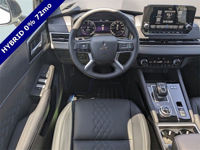 New 2025 Mitsubishi Outlander SEL Black Edition image 17