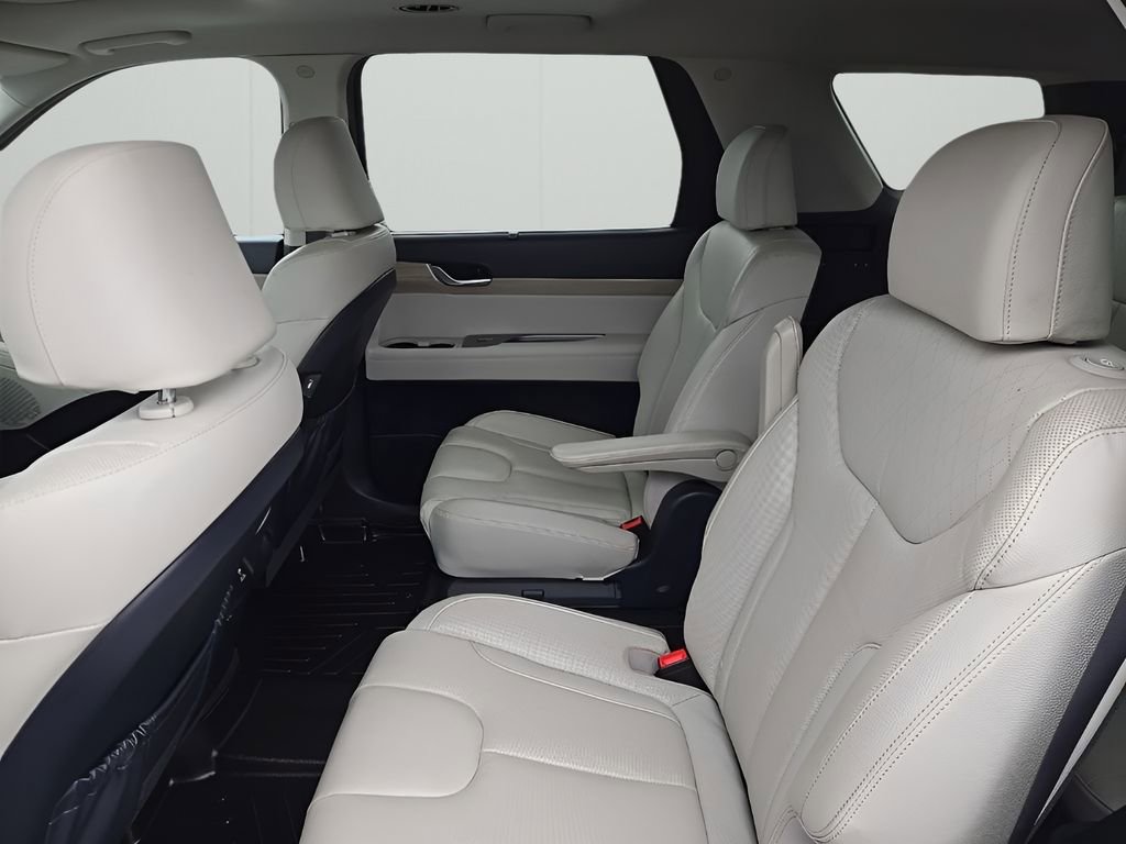 Used 2021 Hyundai Palisade SEL w/ Premium Package image 12