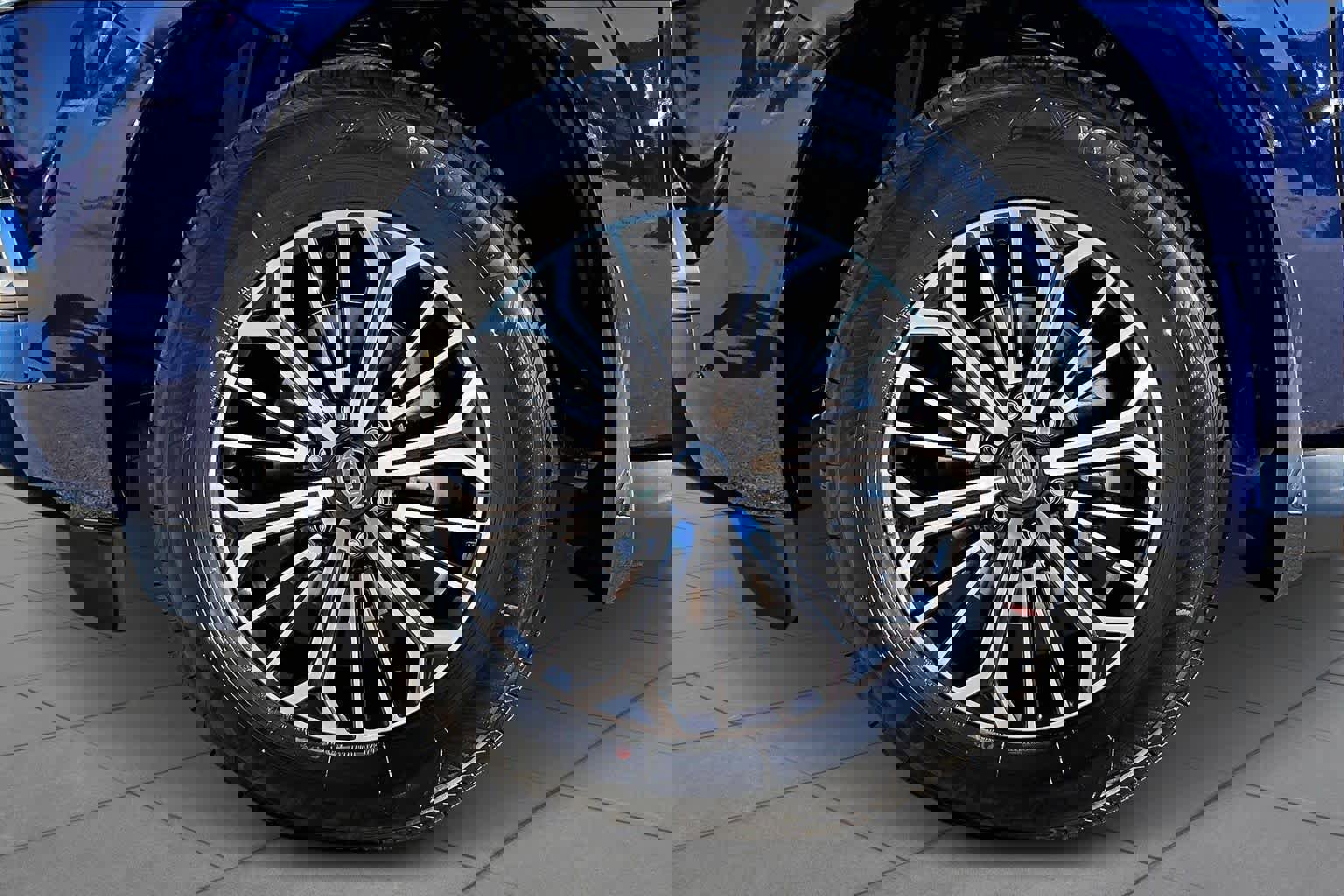 New 2026 Nissan Armada Platinum image 11