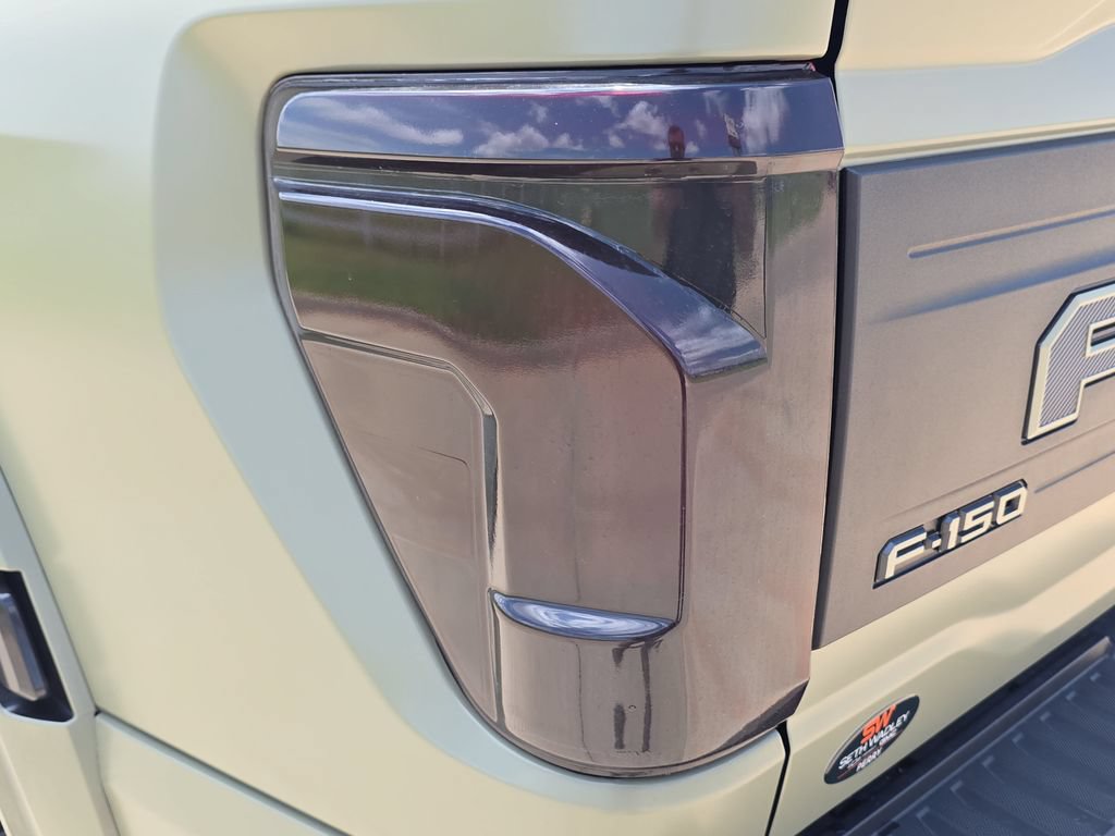 Used 2025 Ford F150 Raptor AWD/4WD image 35