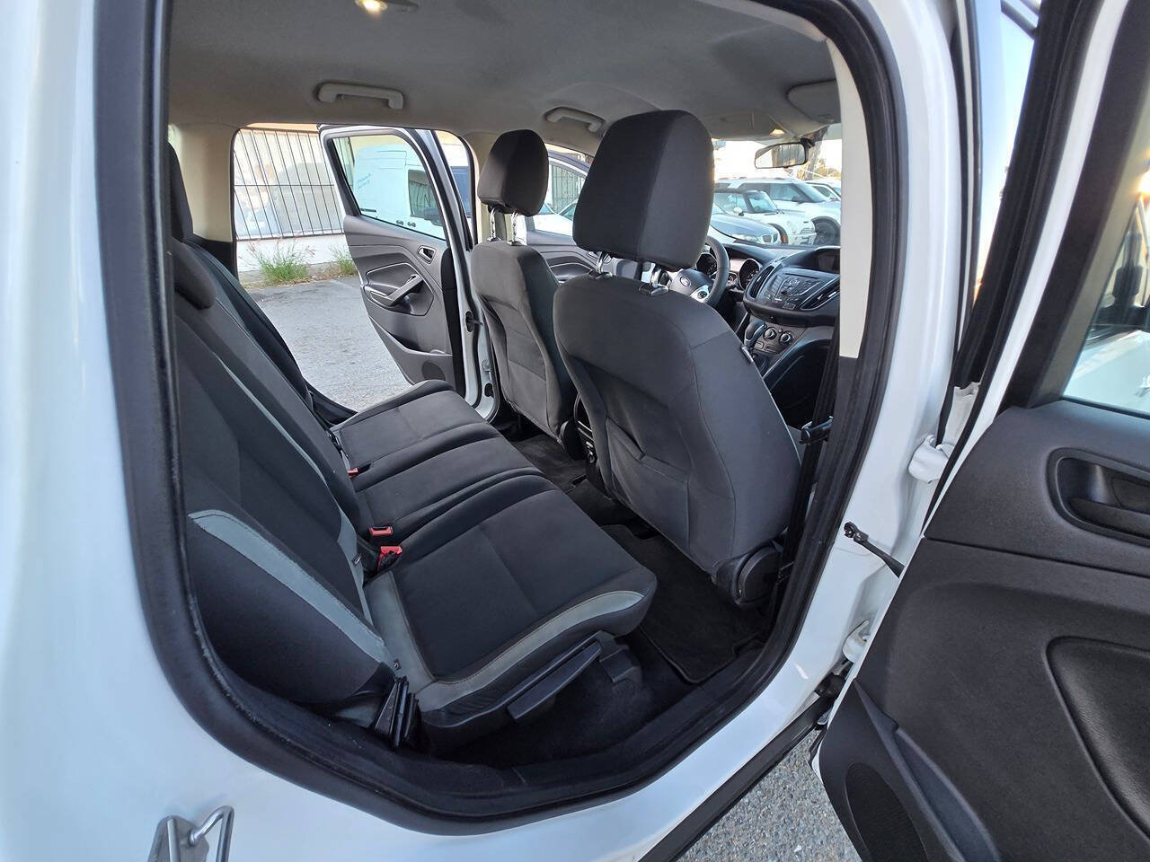 Used 2015 Ford Escape S FWD image 29