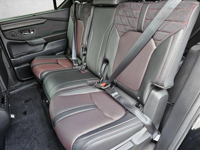 New 2026 Honda Pilot Black Edition image 13