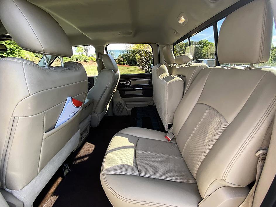 Used 2018 RAM 2500 Laramie image 12