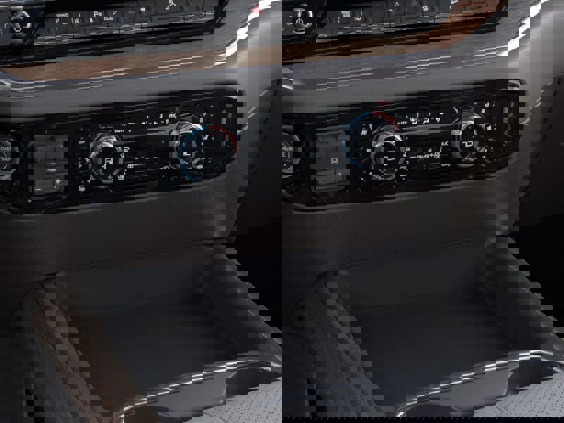 New 2025 GMC Sierra 2500 SLT w/ SLT Premium Package image 23