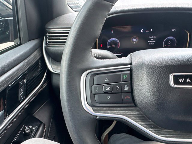 Used 2024 Jeep Wagoneer L Series II AWD/4WD image 21