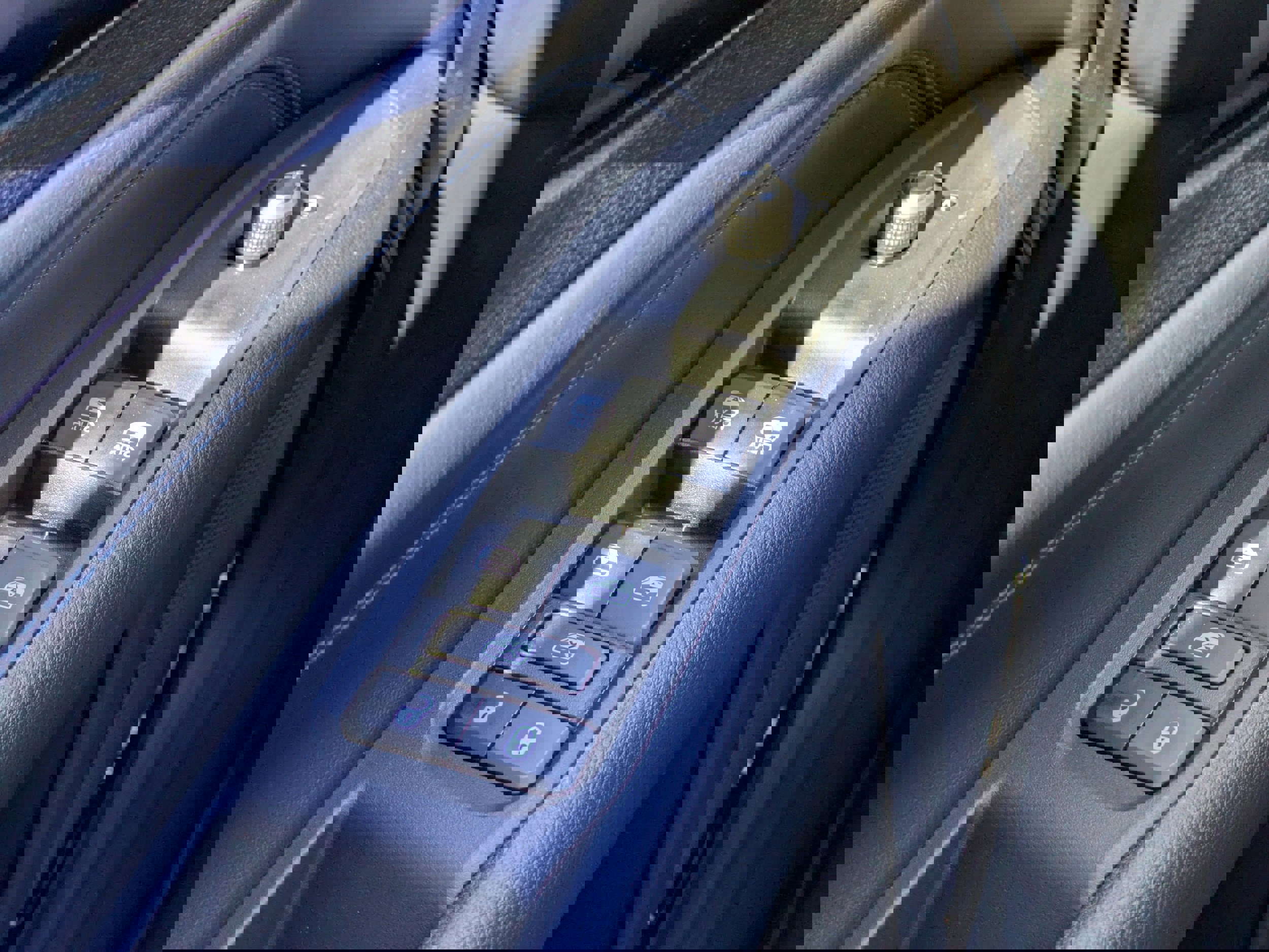 New 2026 Jeep Compass Latitude image 26