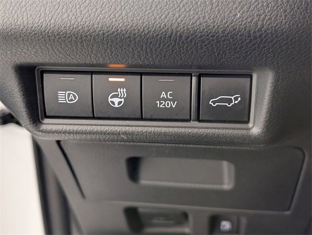 Used 2024 Toyota Grand Highlander Limited image 15