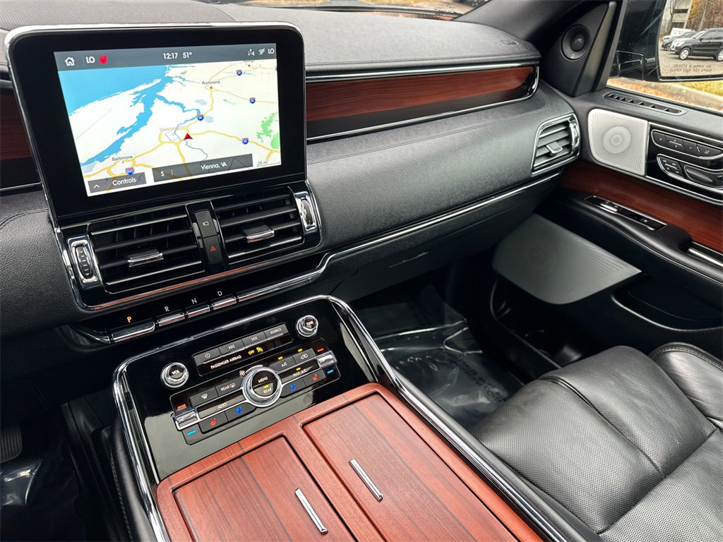 Used 2021 Lincoln Navigator Reserve image 33