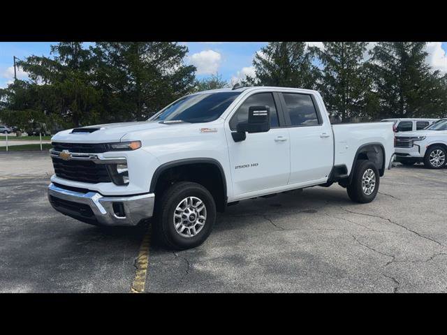 Used 2024 Chevrolet Silverado 2500 LT w/ Convenience Package AWD/4WD image 26
