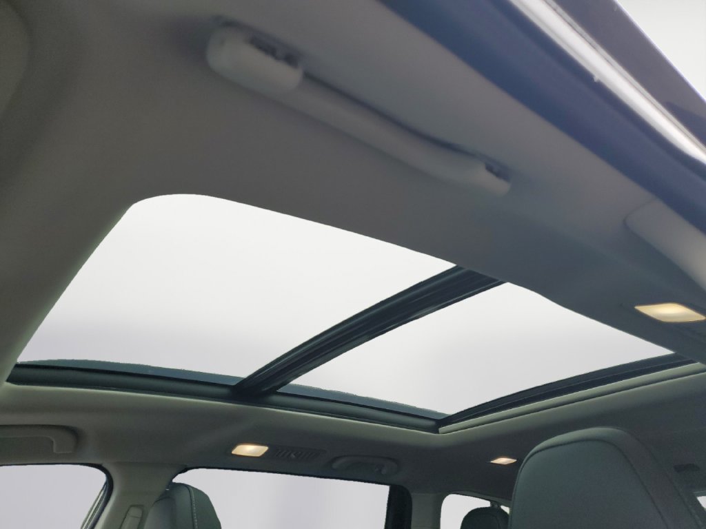 Certified 2025 Subaru Ascent Onyx Edition AWD/4WD image 18