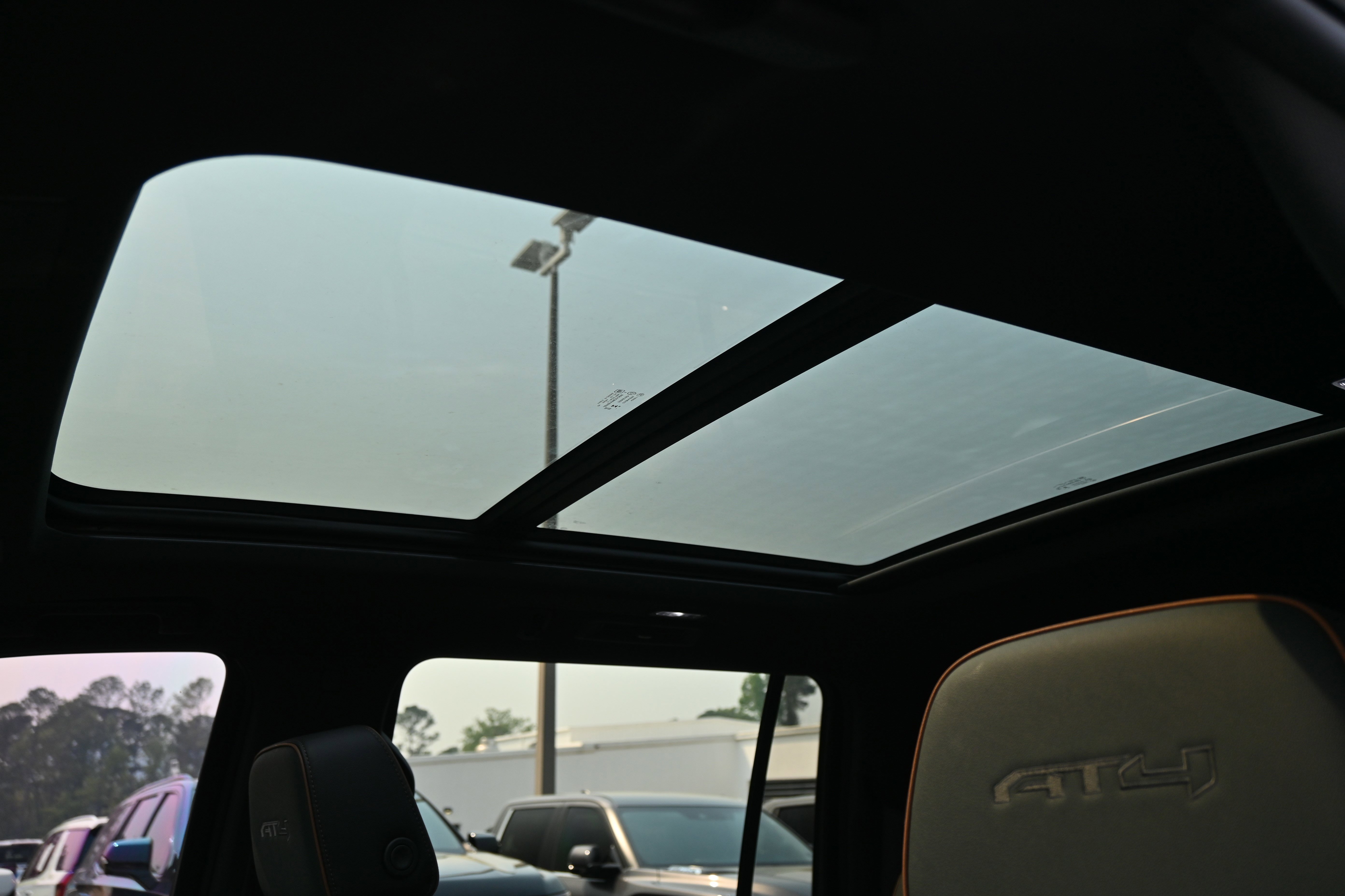Used 2026 GMC Yukon XL AT4 image 9