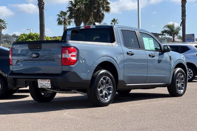 Used 2025 Ford Maverick XLT w/ Equipment Group 302A image 5