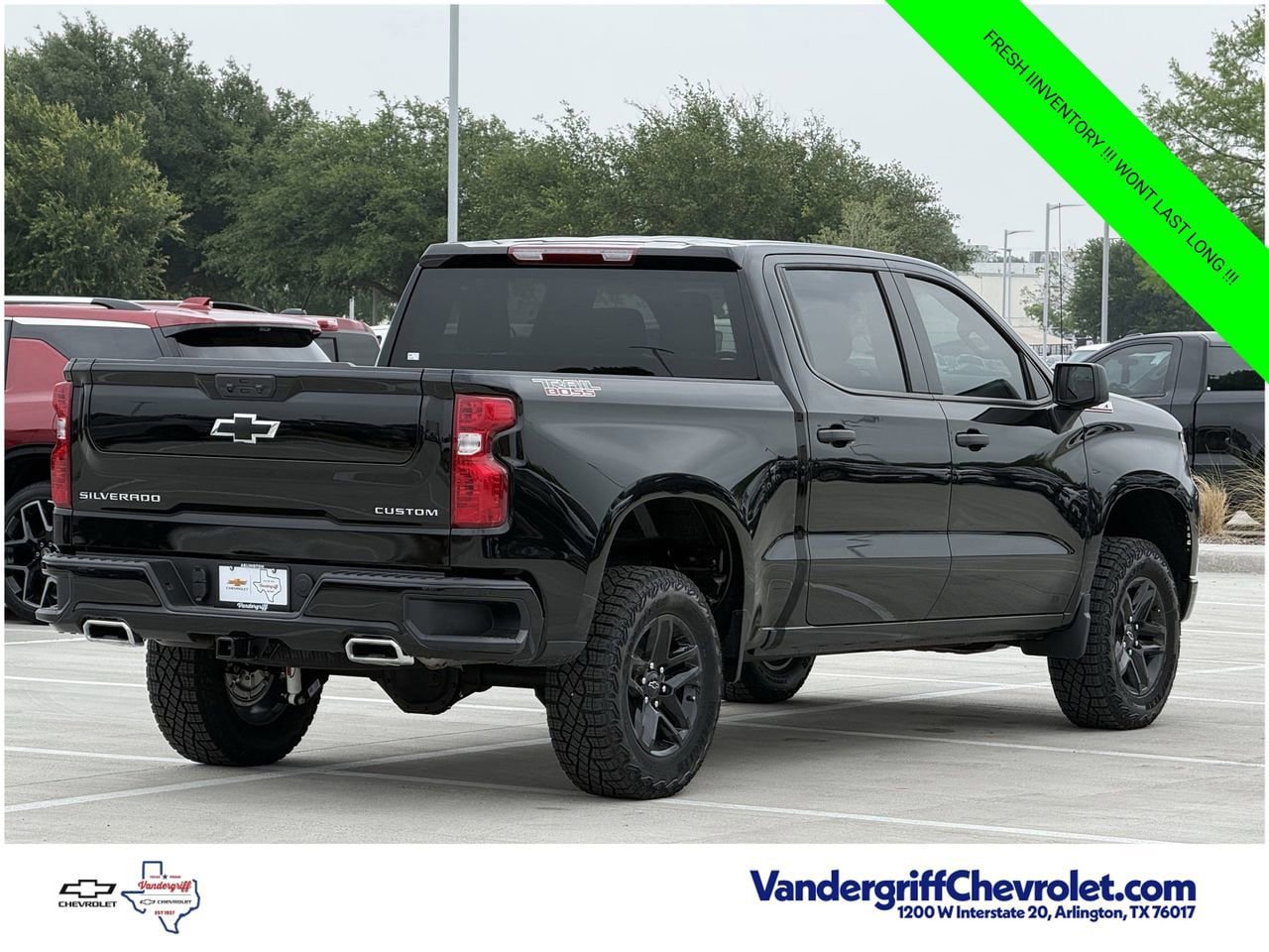 New 2026 Chevrolet Silverado 1500 Custom Trail Boss AWD/4WD image 4