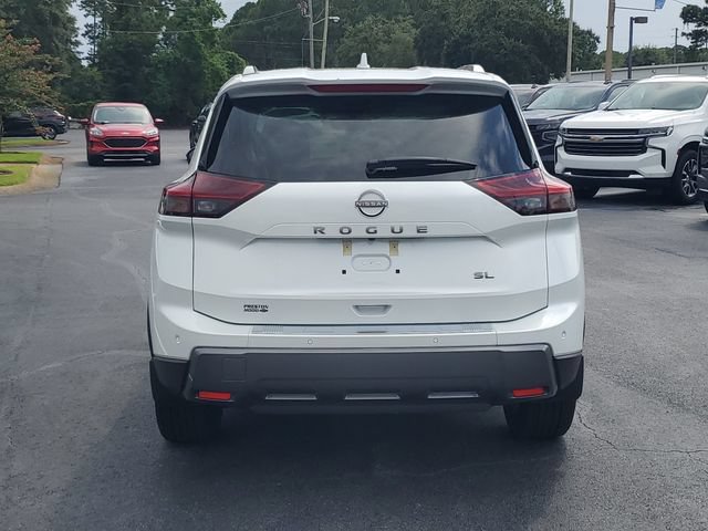 Used 2024 Nissan Rogue SL FWD image 5
