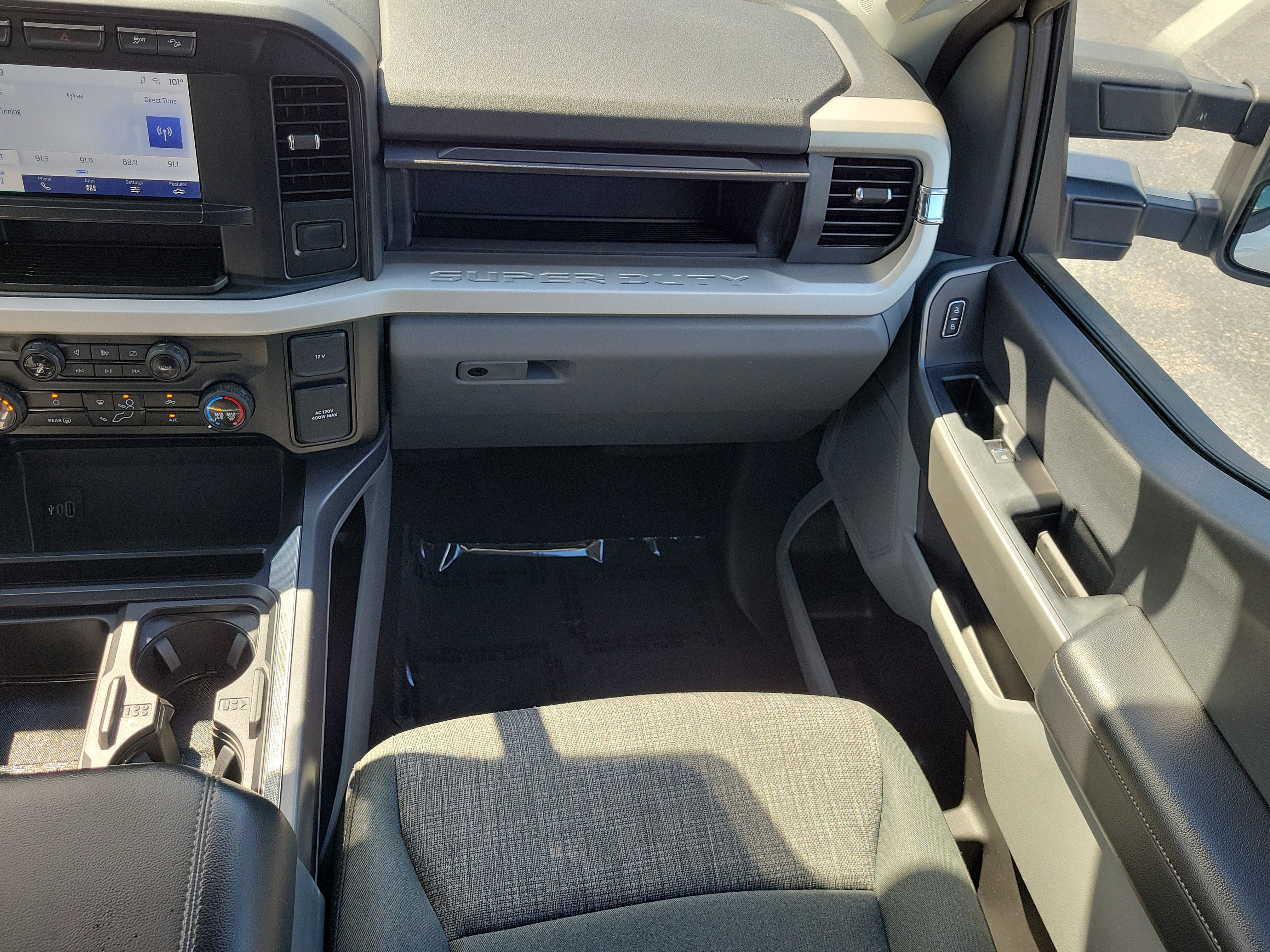 Certified 2024 Ford F350 XLT AWD/4WD image 15