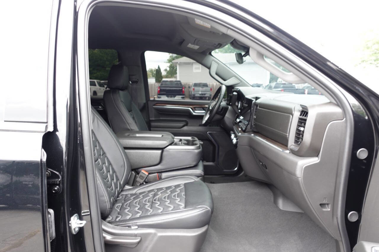 Used 2025 GMC Sierra 1500 Elevation AWD/4WD image 34