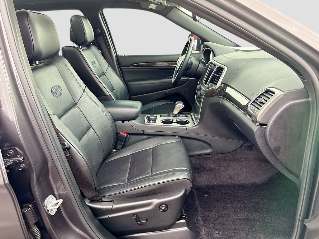 Used 2018 Jeep Grand Cherokee Overland AWD/4WD image 20