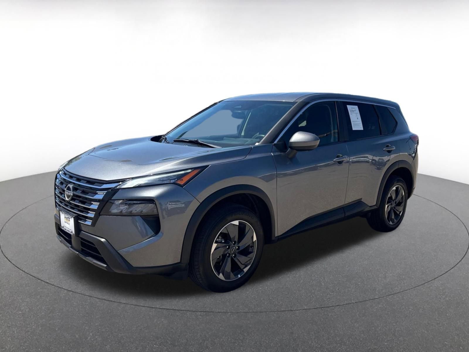Used 2025 Nissan Rogue SV FWD image 4