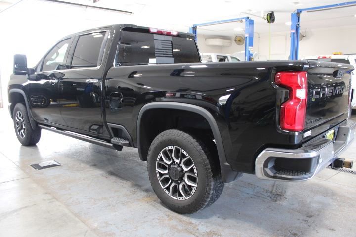 Used 2024 Chevrolet Silverado 2500 LTZ w/ LTZ Convenience Package AWD/4WD image 7