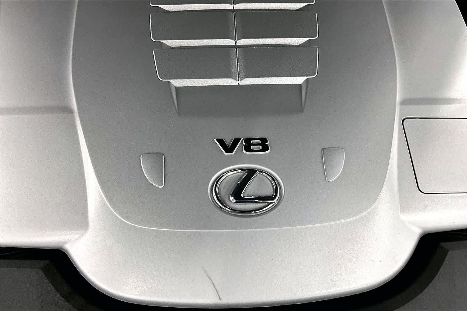 Used 2014 Lexus LS 460 w/ F Sport Package RWD image 32