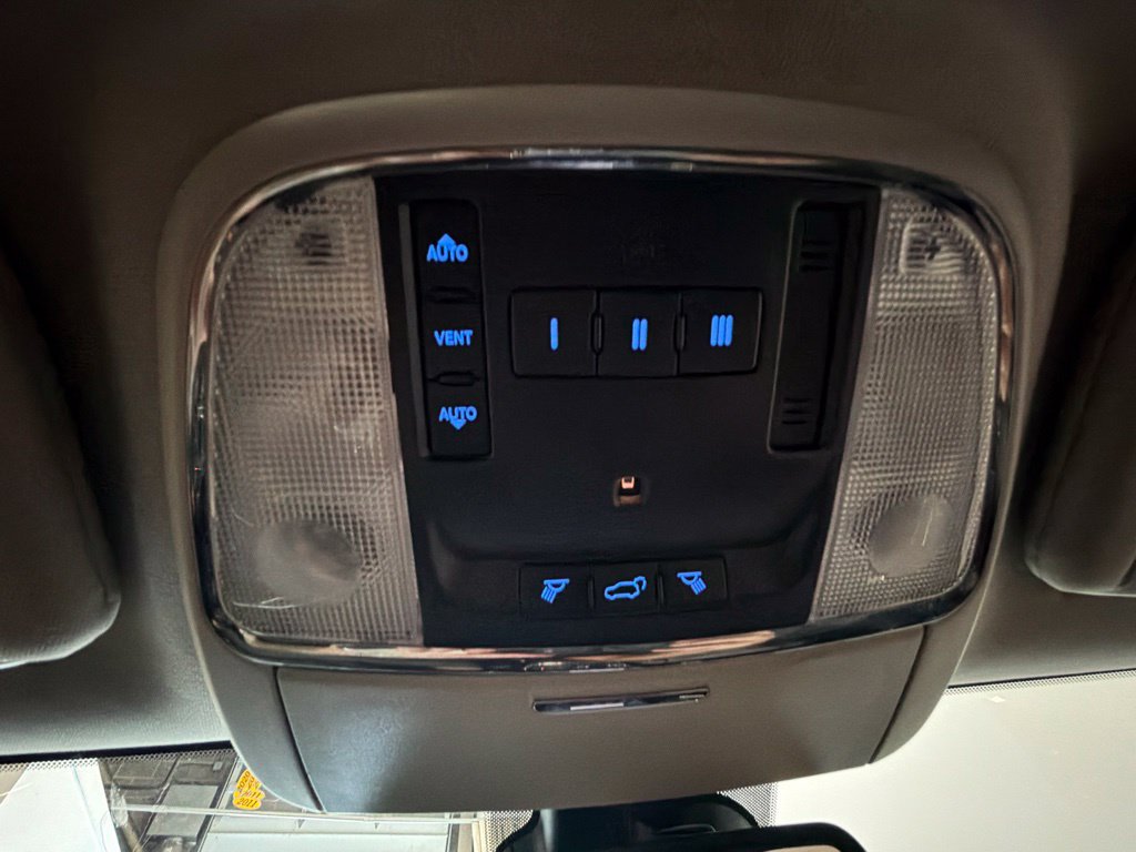 Used 2015 Dodge Durango Citadel w/ Technology Group AWD/4WD image 29