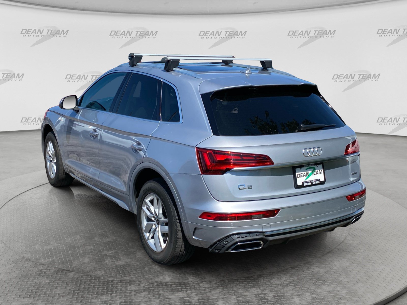 Used 2022 Audi Q5 2.0T Premium w/ Convenience Package AWD/4WD image 6