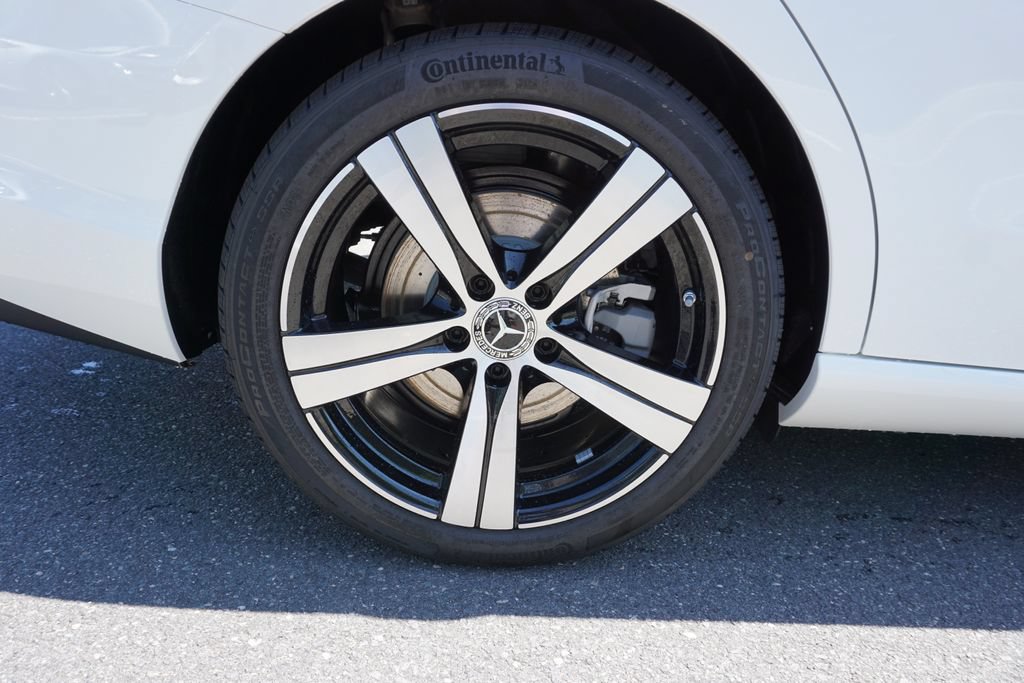 Certified 2025 Mercedes-Benz C 300 Sedan image 13