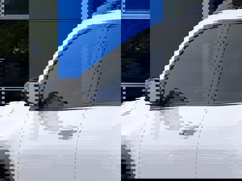 New 2026 Chevrolet Equinox LT image 12