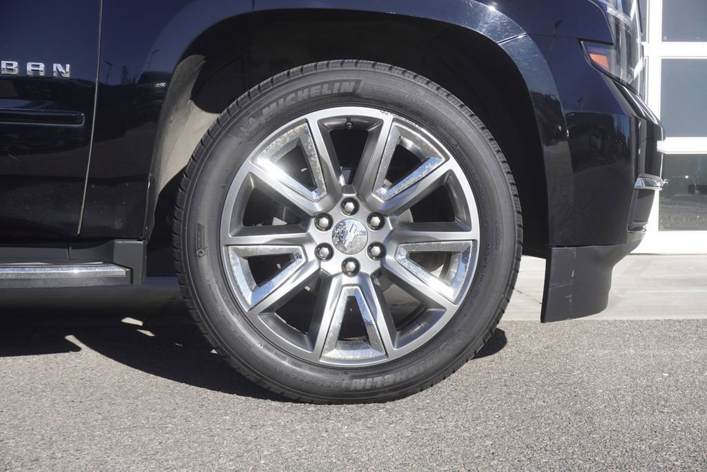 Used 2017 Chevrolet Suburban Premier image 37