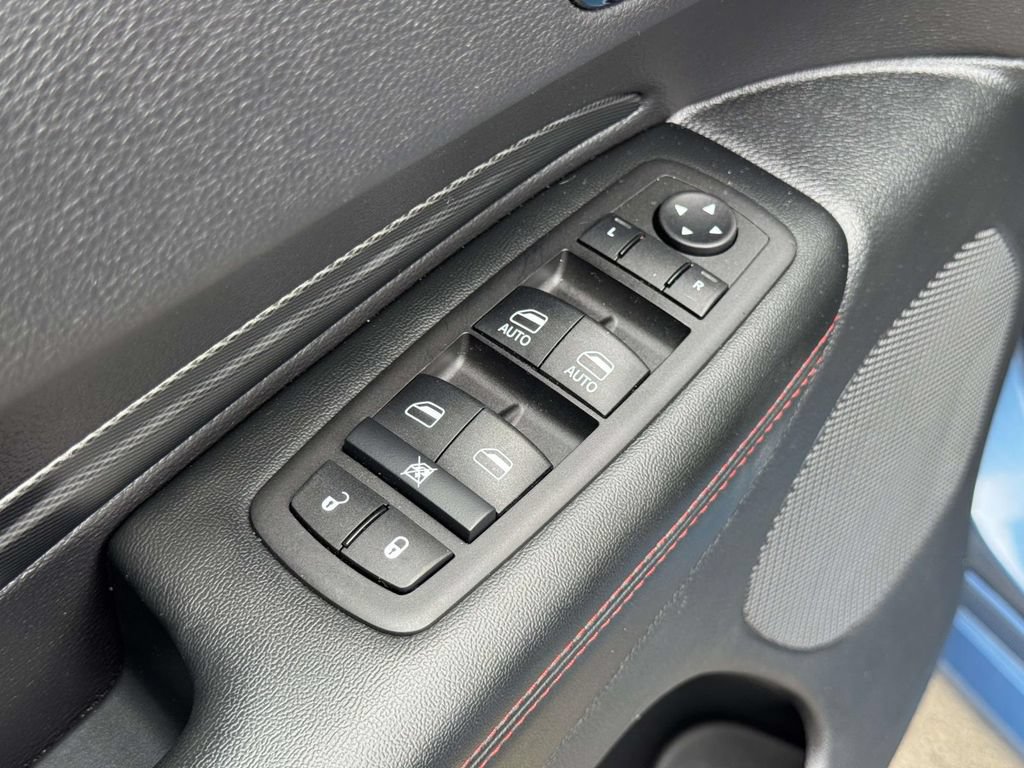 Used 2025 Dodge Durango GT AWD/4WD image 22