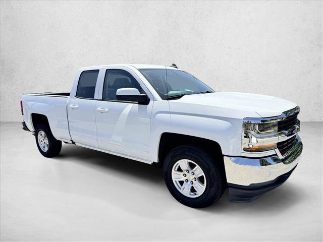 Used 2018 Chevrolet Silverado 1500 LT AWD/4WD image 3