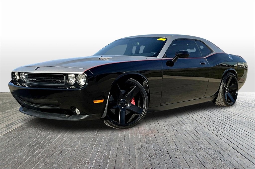 Used 2010 Dodge Challenger SRT8 w/ SRT Option Group II image 3
