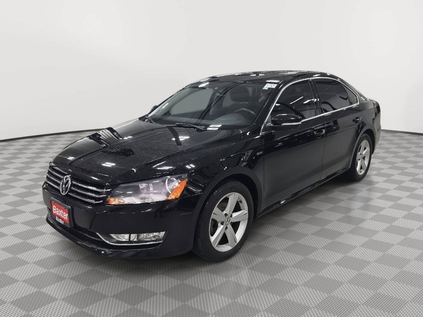 Used 2015 Volkswagen Passat 1.8T Limited Edition FWD image 8