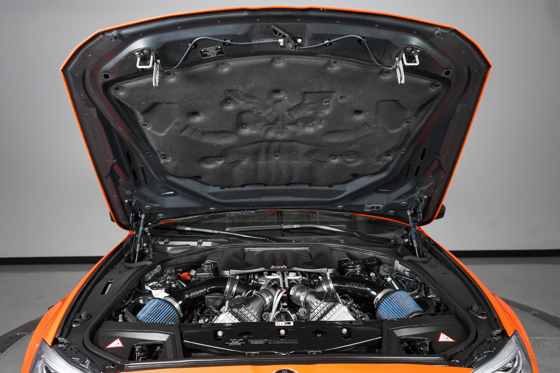 Used 2014 BMW M5 RWD image 46